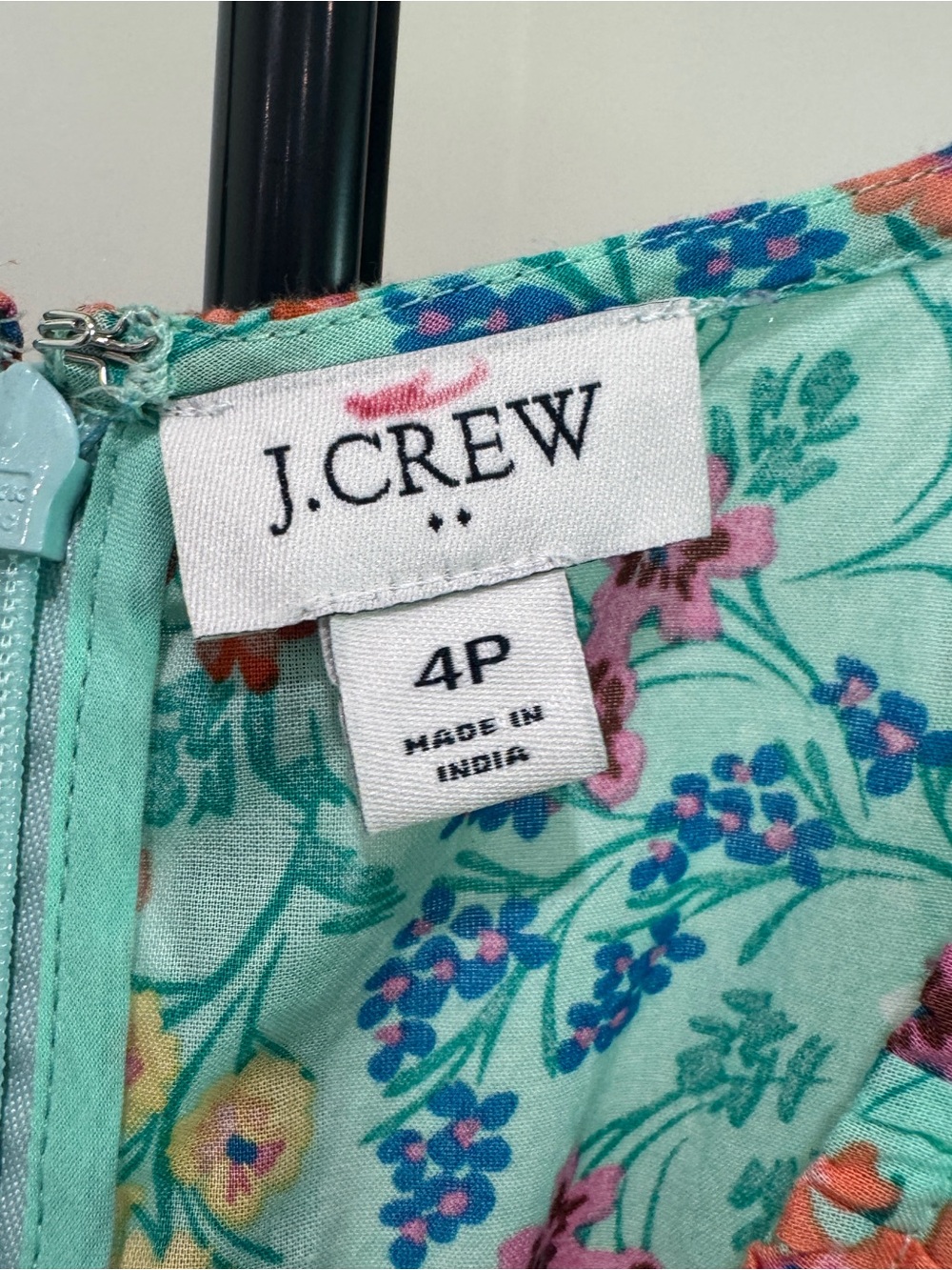 J.Crew Printed Smocked Ruffleneck Midi Dress size 4 - Picture 3 of 10